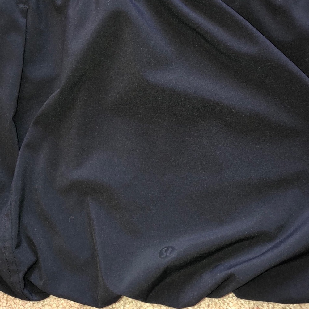 Lululemon Rain Jacket Size 4 - Picture 10 of 16